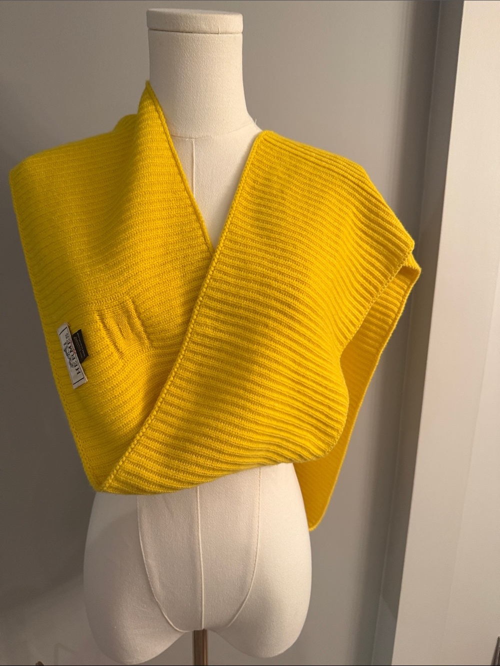 Authentic Hermes Yellow Ribbed Cashmere Wrap